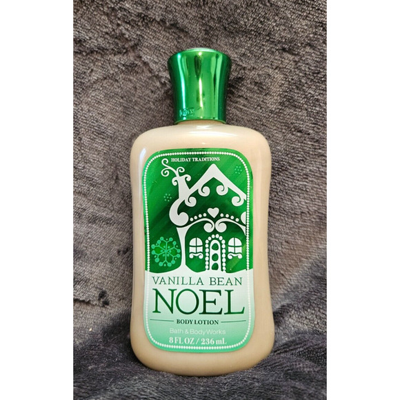 Bath & Body Works - Holiday Traditions - Vanilla Bean Noel Body Lotion Rare HTF - Picture 1 of 3